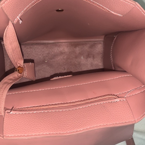 Pink medium backpack - Picture 3 of 5